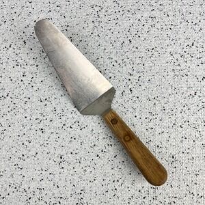 Vintage Capco Stainless Steel Pie Cake Pizza Server Spatula Wood Handle Japan